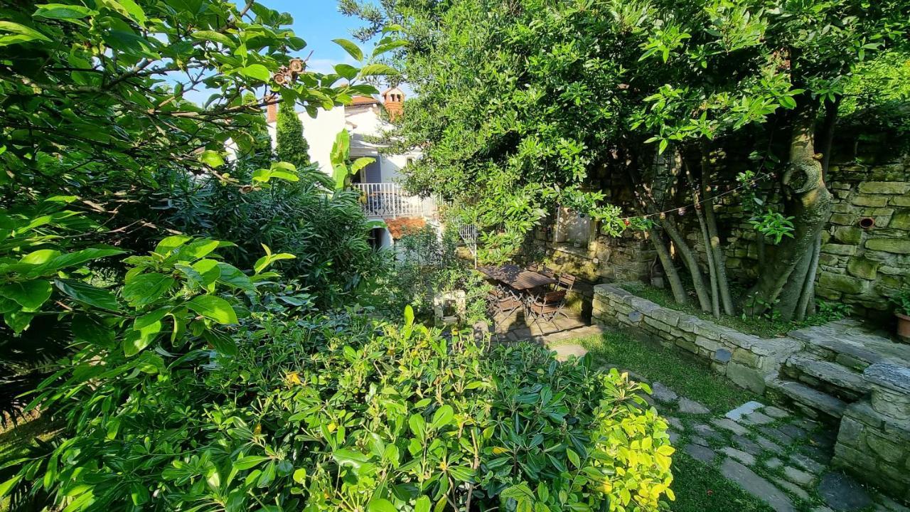 Secret Garden Of Piran Apartment Exterior photo
