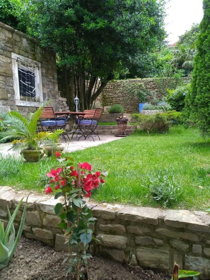 Secret Garden Of Piran Apartment Exterior photo