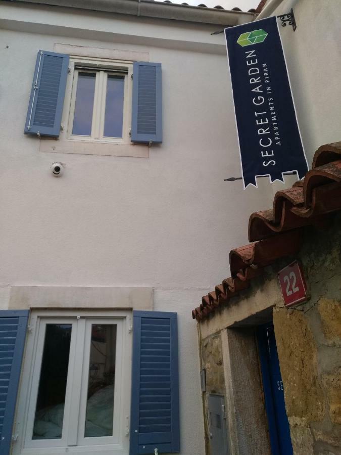Secret Garden Of Piran Apartment Exterior photo